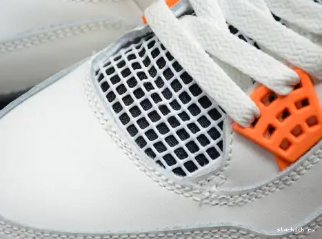 CW7183-100 Air “Starfish” CW7183-100 Jordan 4 0602